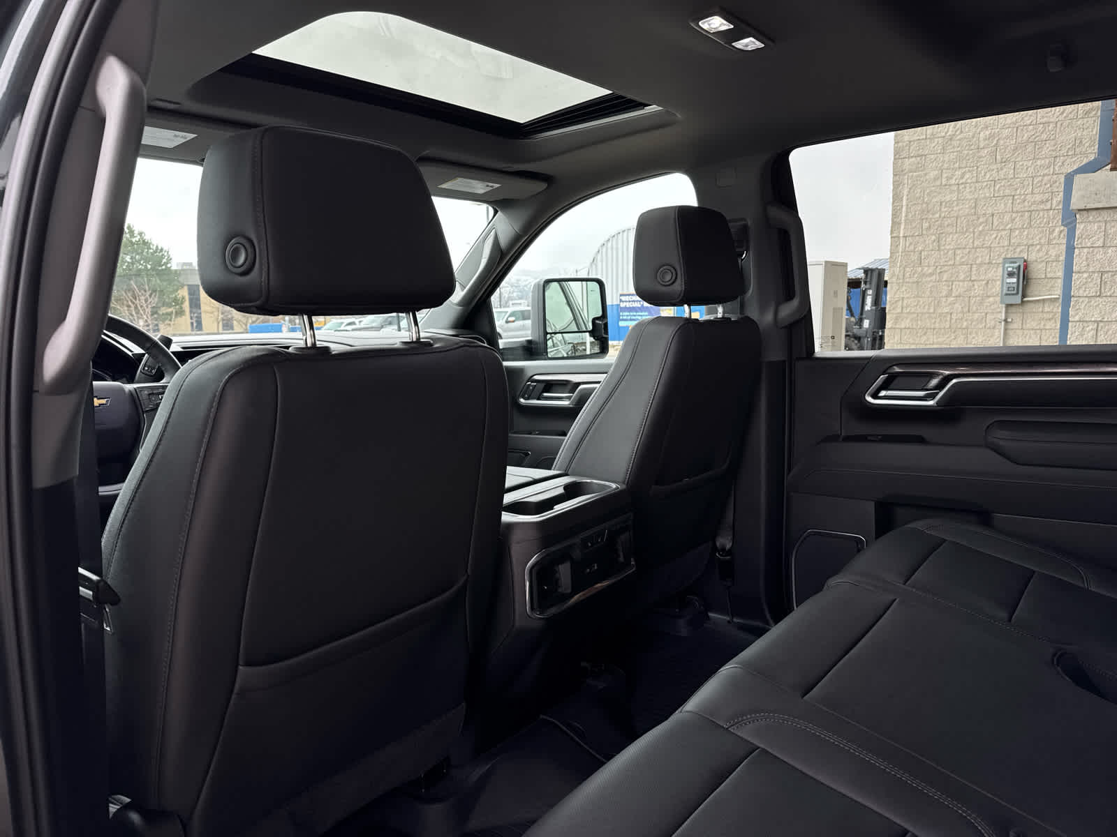 2025 Chevrolet Silverado 3500HD LTZ