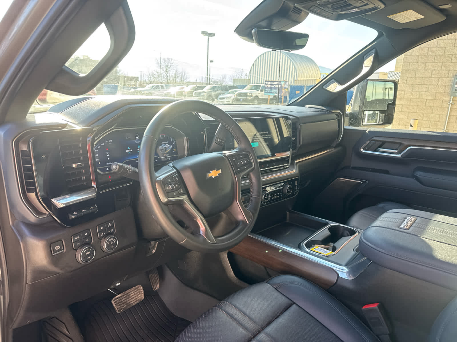 2025 Chevrolet Silverado 3500HD High Country