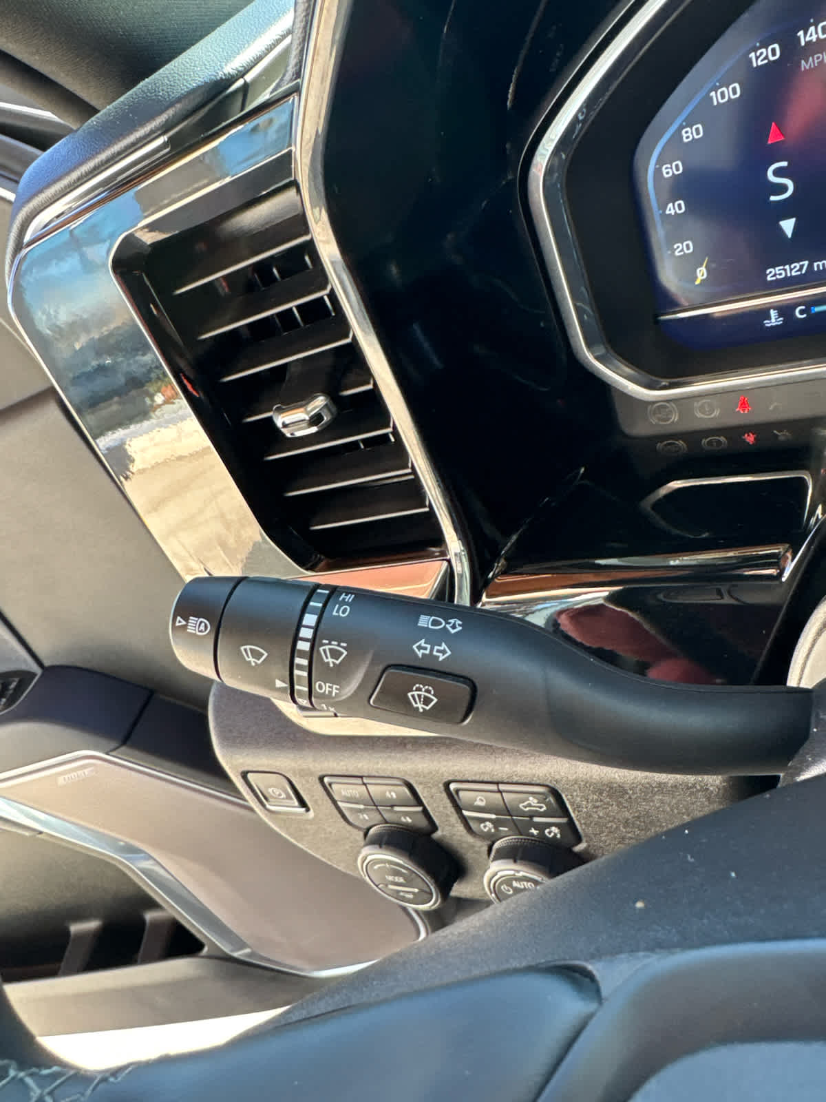 2025 Chevrolet Silverado 3500HD High Country