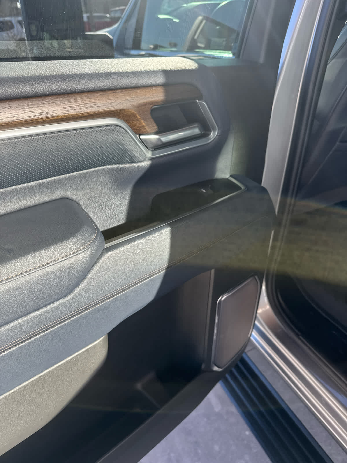 2025 Chevrolet Silverado 3500HD High Country