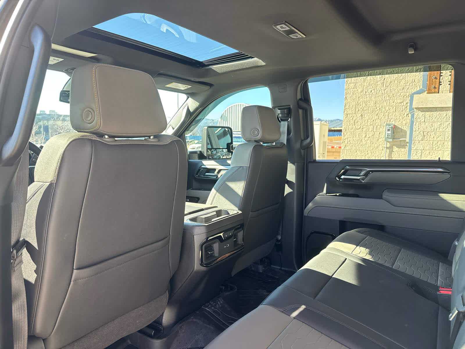 2025 Chevrolet Silverado 2500HD ZR2