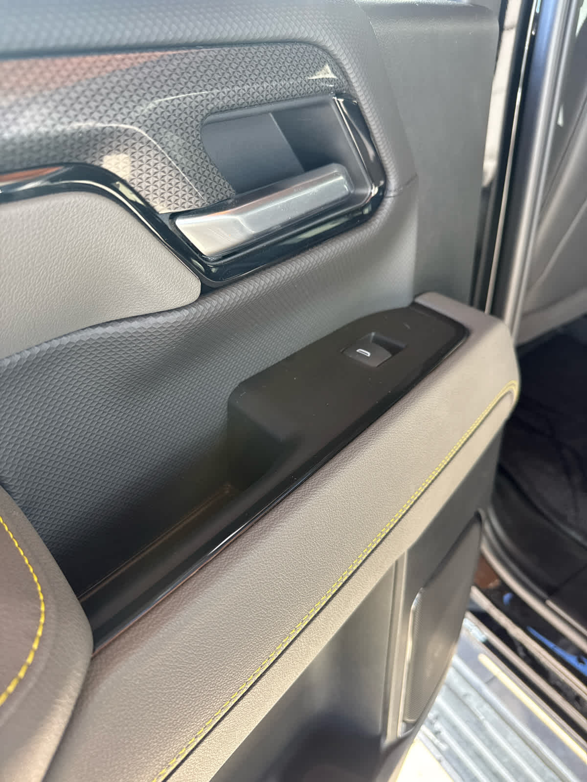 2025 Chevrolet Silverado 2500HD ZR2