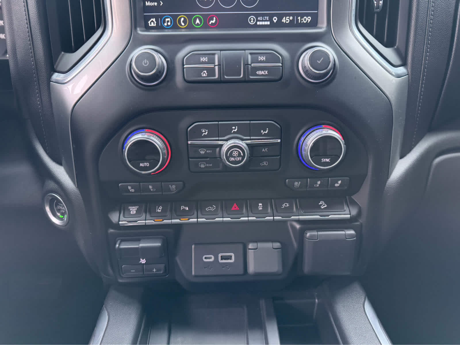 2022 Chevrolet Silverado 3500HD LTZ