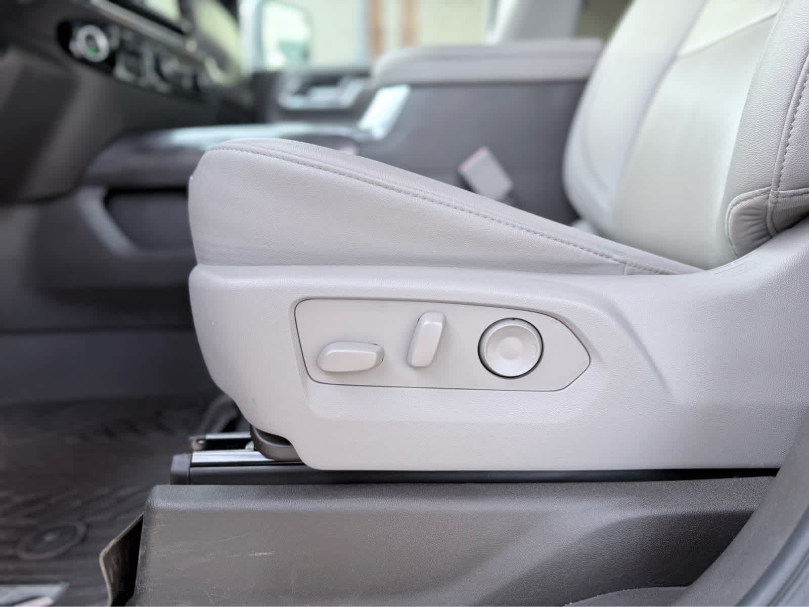 2024 Chevrolet Silverado 3500HD LTZ