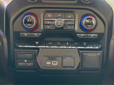 2023 Chevrolet Silverado 3500HD LTZ