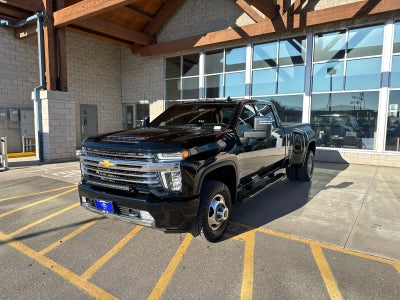 2022 Chevrolet Silverado 3500HD High Country