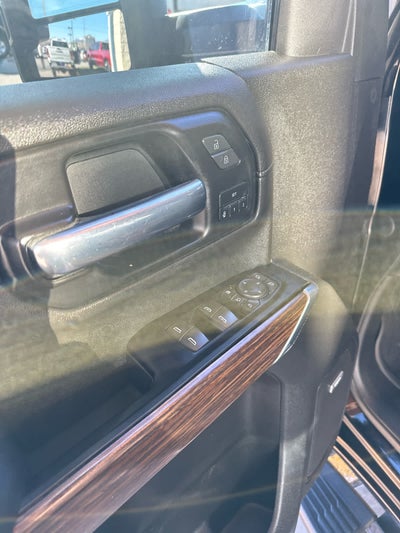 2022 Chevrolet Silverado 3500HD High Country