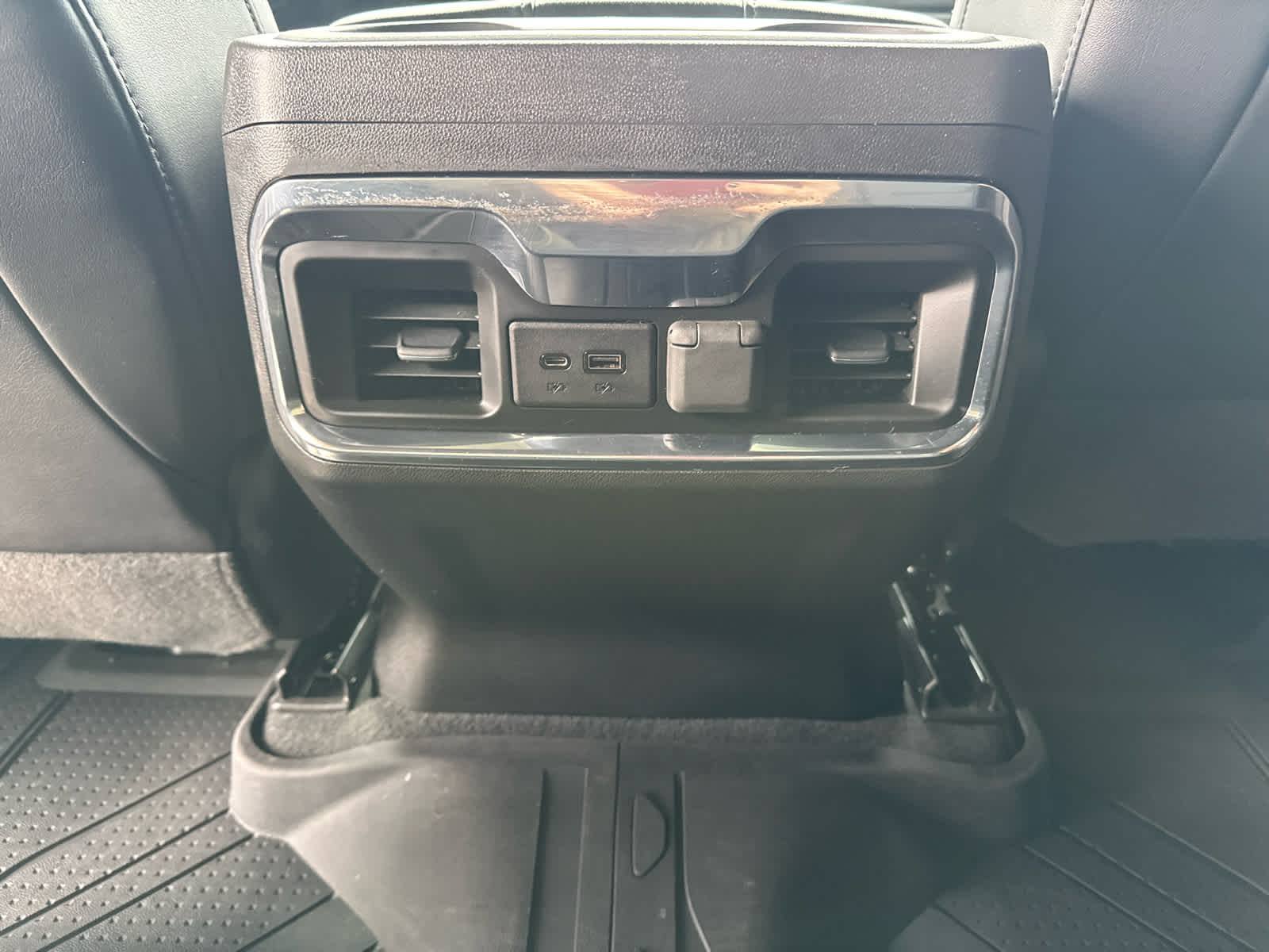 2022 Chevrolet Silverado 3500HD High Country