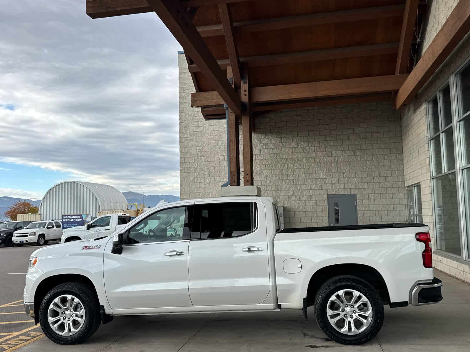 2023 Chevrolet Silverado 1500 LTZ
