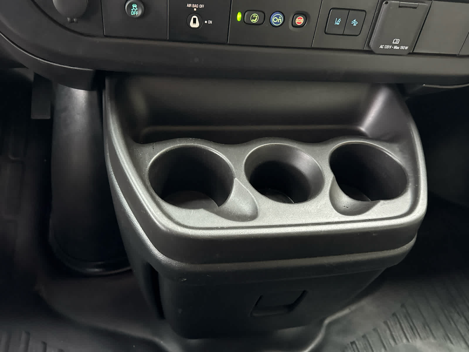 2024 Chevrolet Express RWD 2500 135"