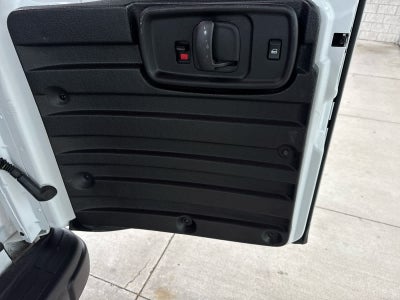 2024 Chevrolet Express RWD 2500 135"