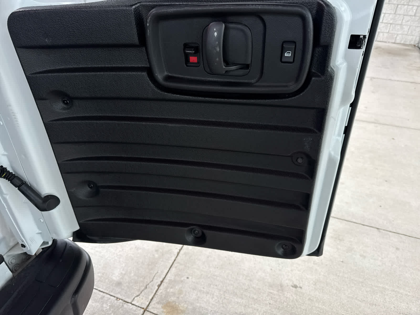 2024 Chevrolet Express RWD 2500 135"