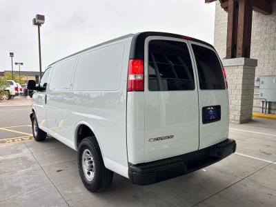 2024 Chevrolet Express RWD 2500 135"