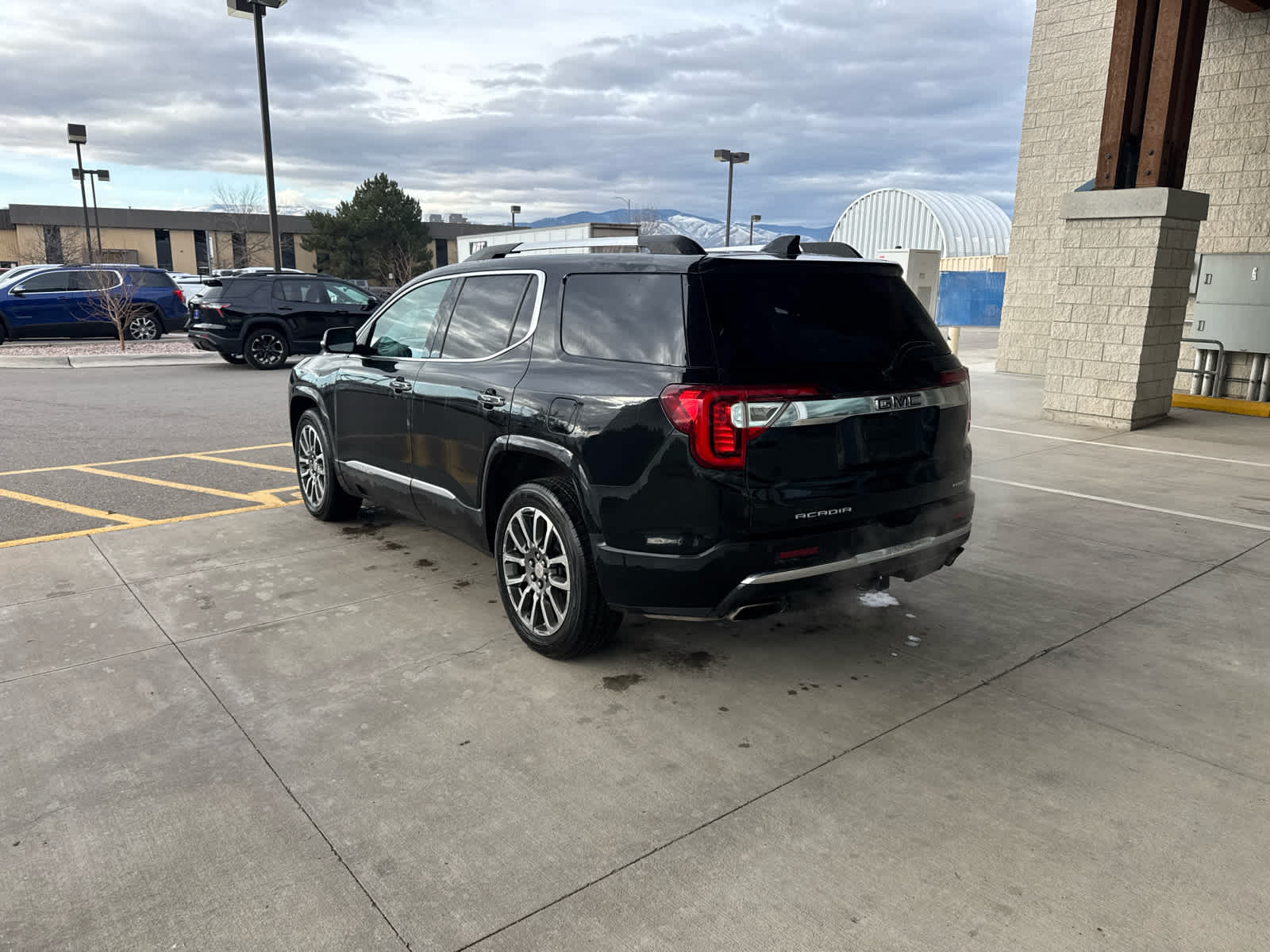 2021 GMC Acadia Denali