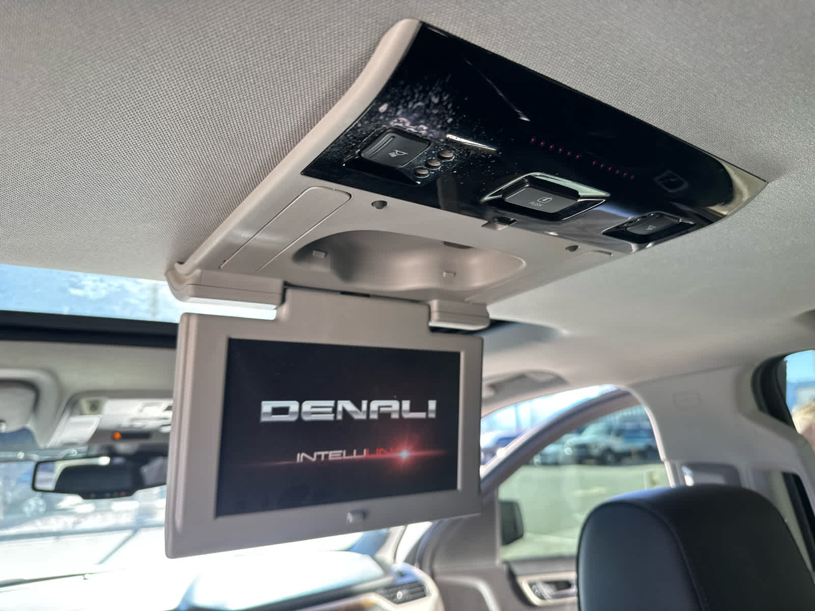 2016 GMC Yukon Denali