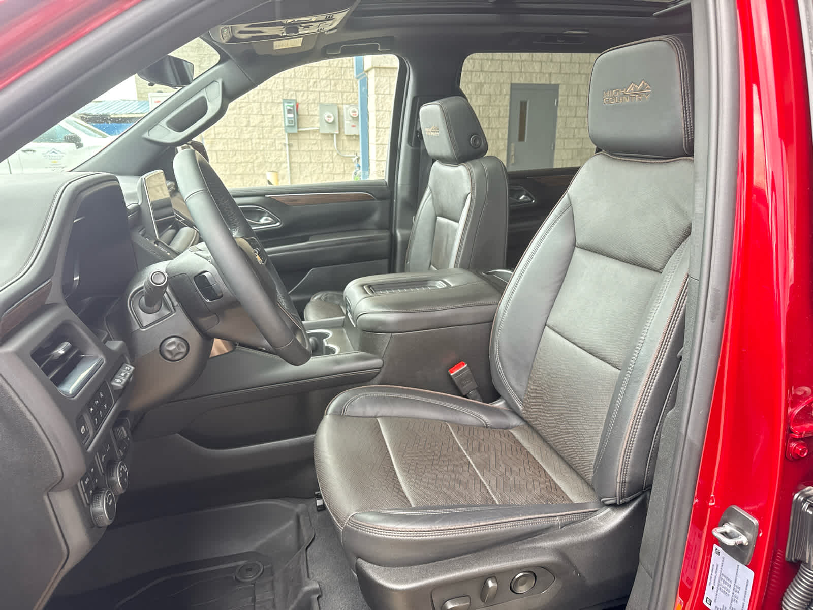 2024 Chevrolet Suburban High Country