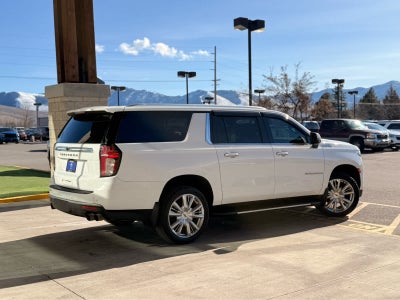 2021 Chevrolet Suburban High Country