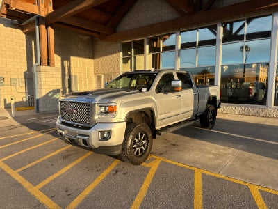 2017 GMC Sierra 3500HD Denali