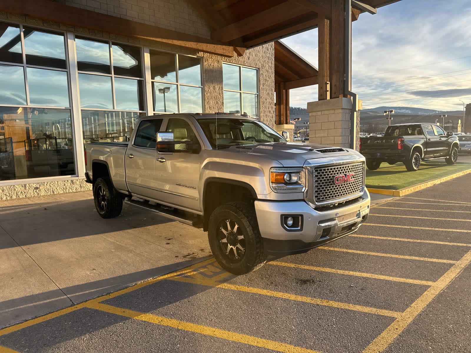 2017 GMC Sierra 3500HD Denali