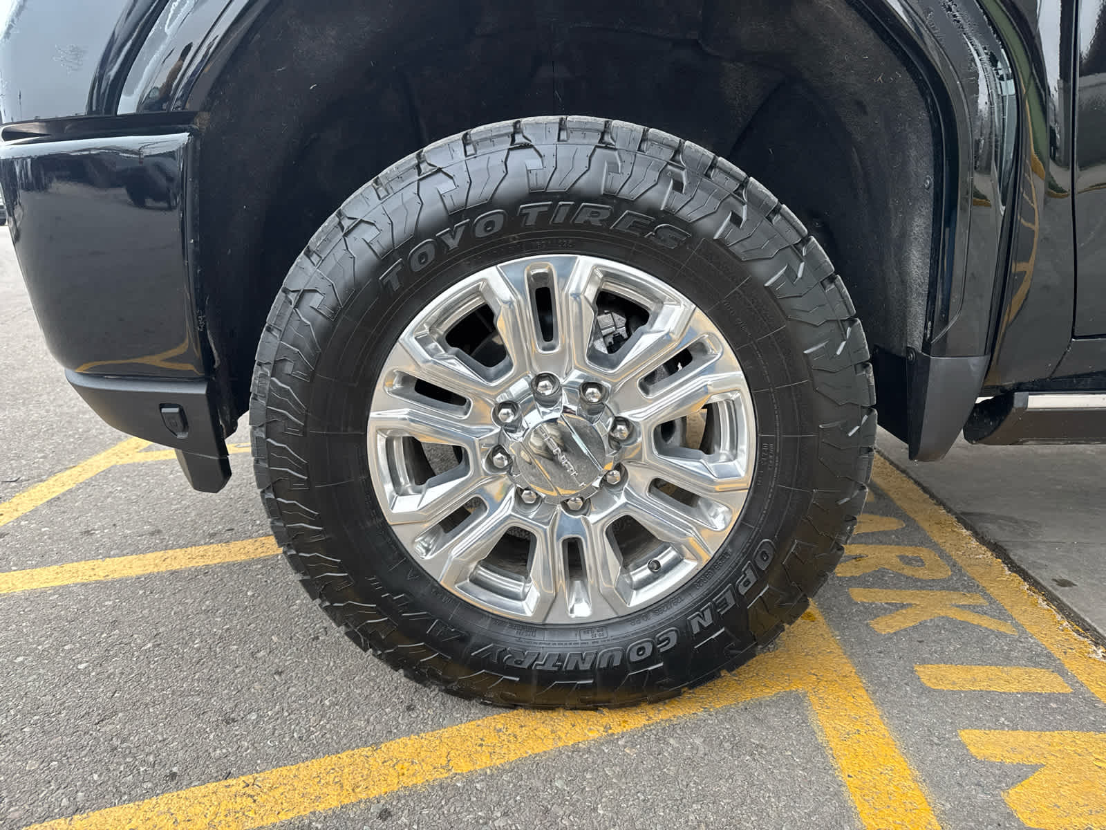 2023 GMC Sierra 2500HD Denali