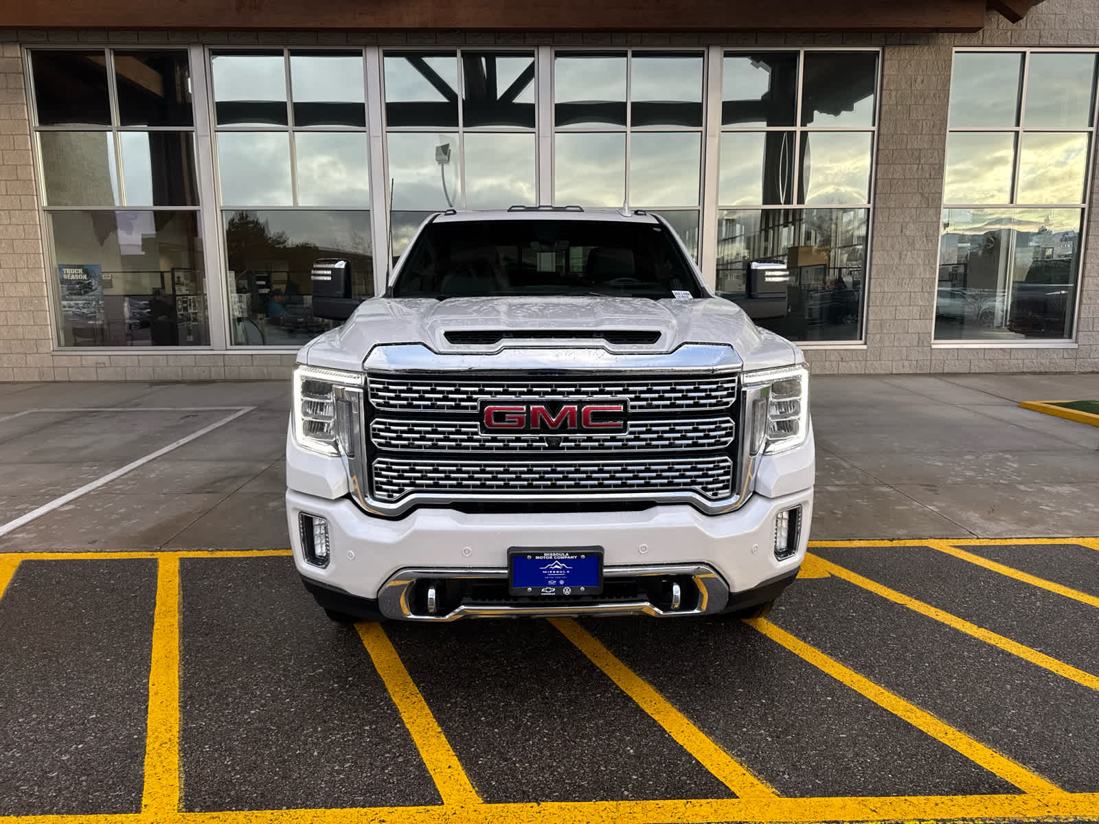 2023 GMC Sierra 3500HD Denali