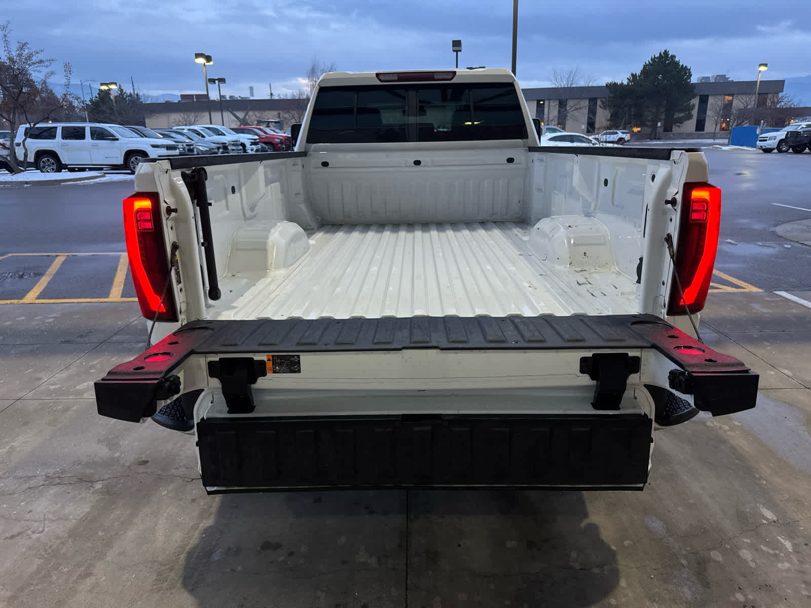 2025 GMC Sierra 3500HD SLT