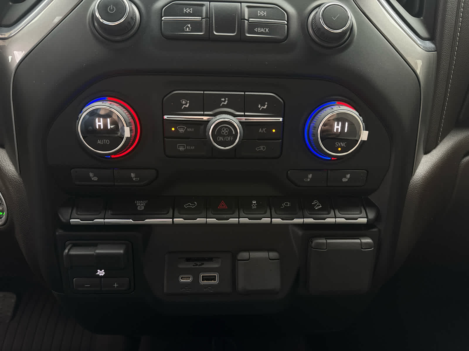 2022 Chevrolet Silverado 3500HD LTZ