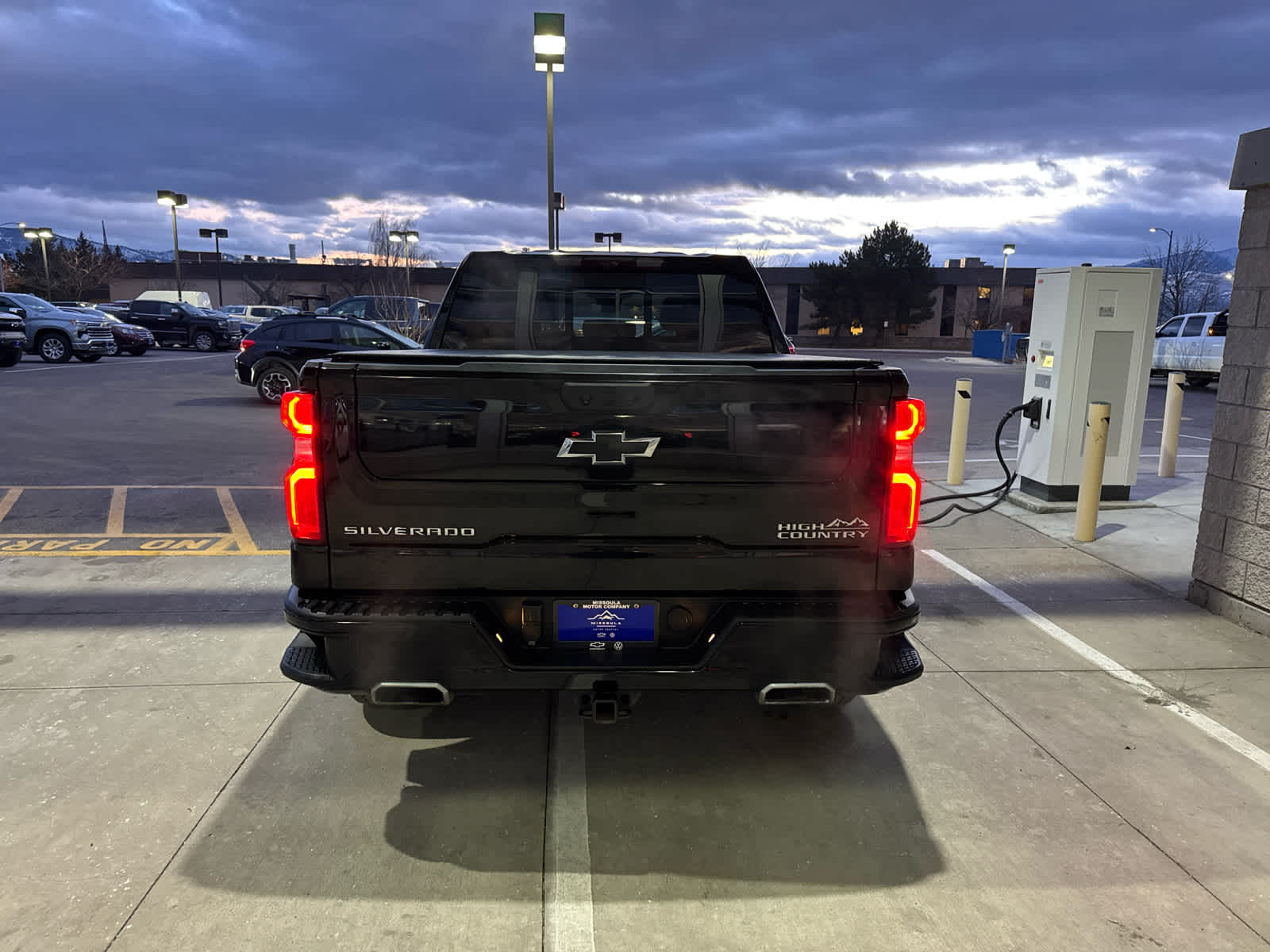 2023 Chevrolet Silverado 1500 High Country