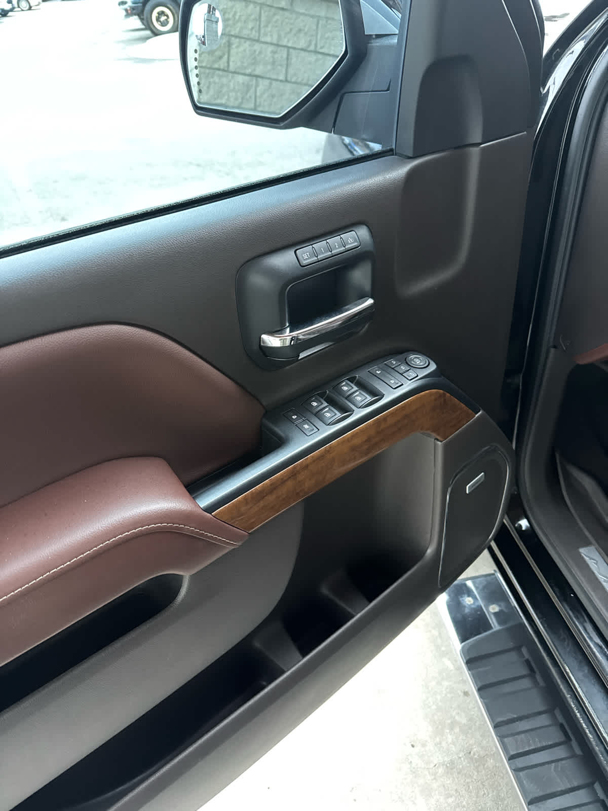 2018 Chevrolet Silverado 1500 High Country