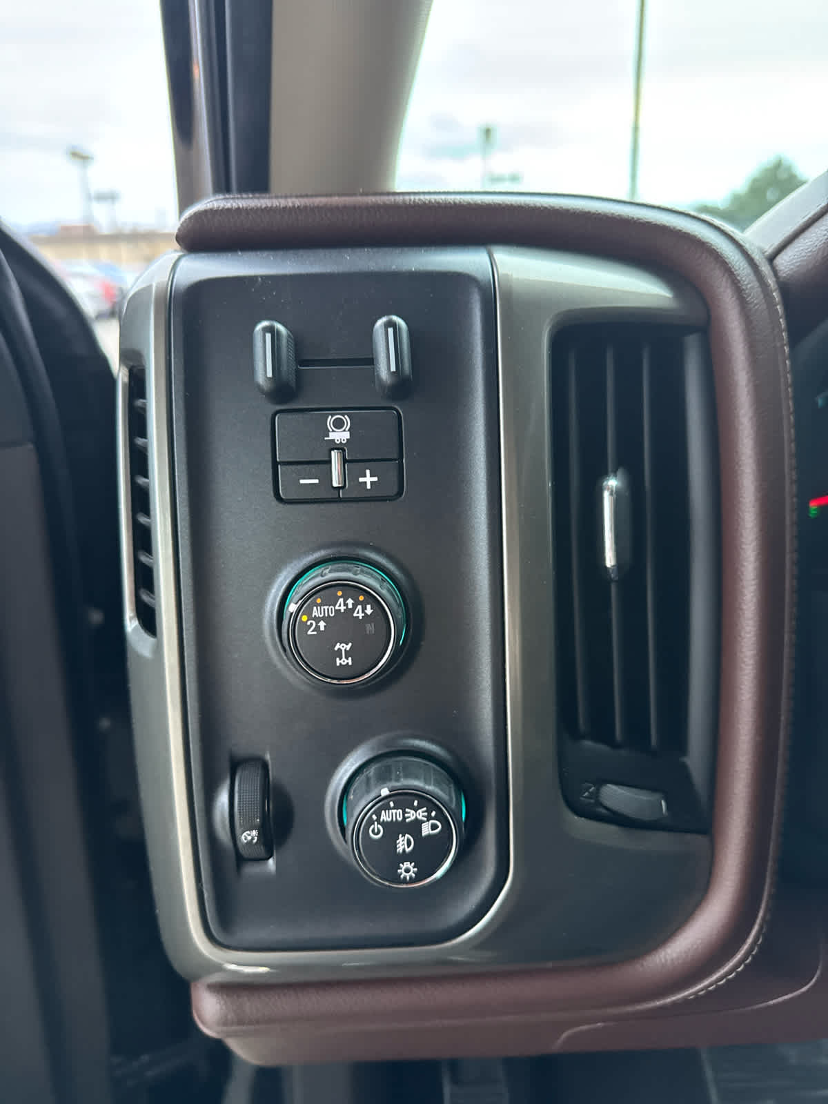 2018 Chevrolet Silverado 1500 High Country