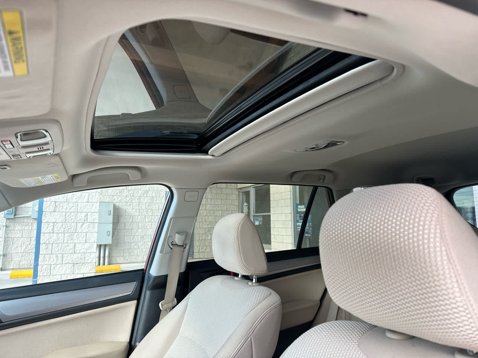 2016 Subaru Outback 2.5i Premium