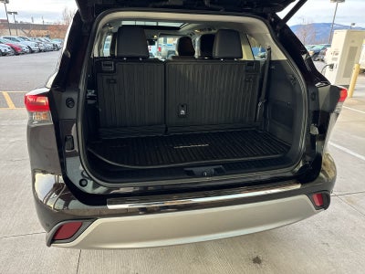 2020 Toyota Highlander Platinum