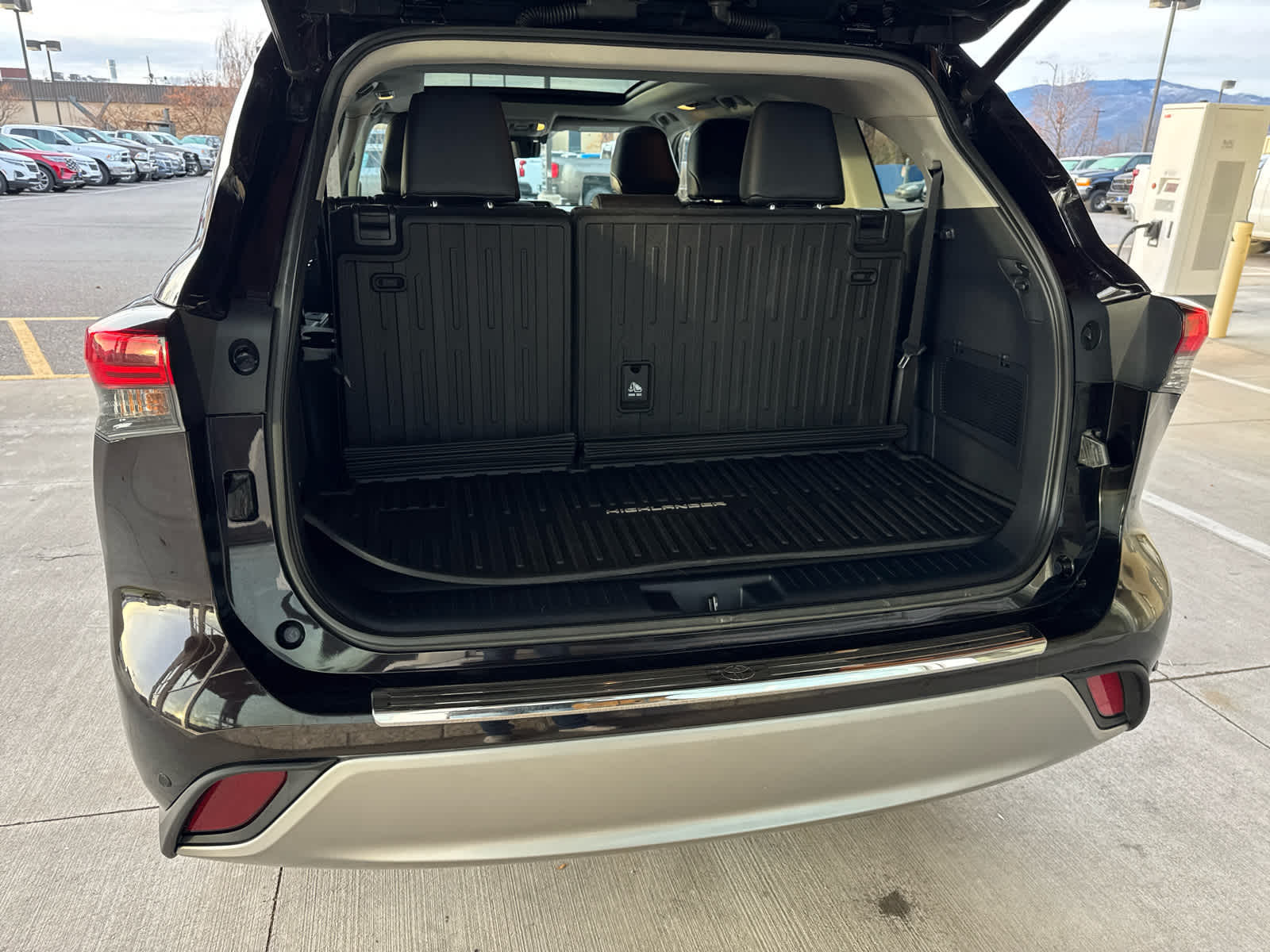 2020 Toyota Highlander Platinum