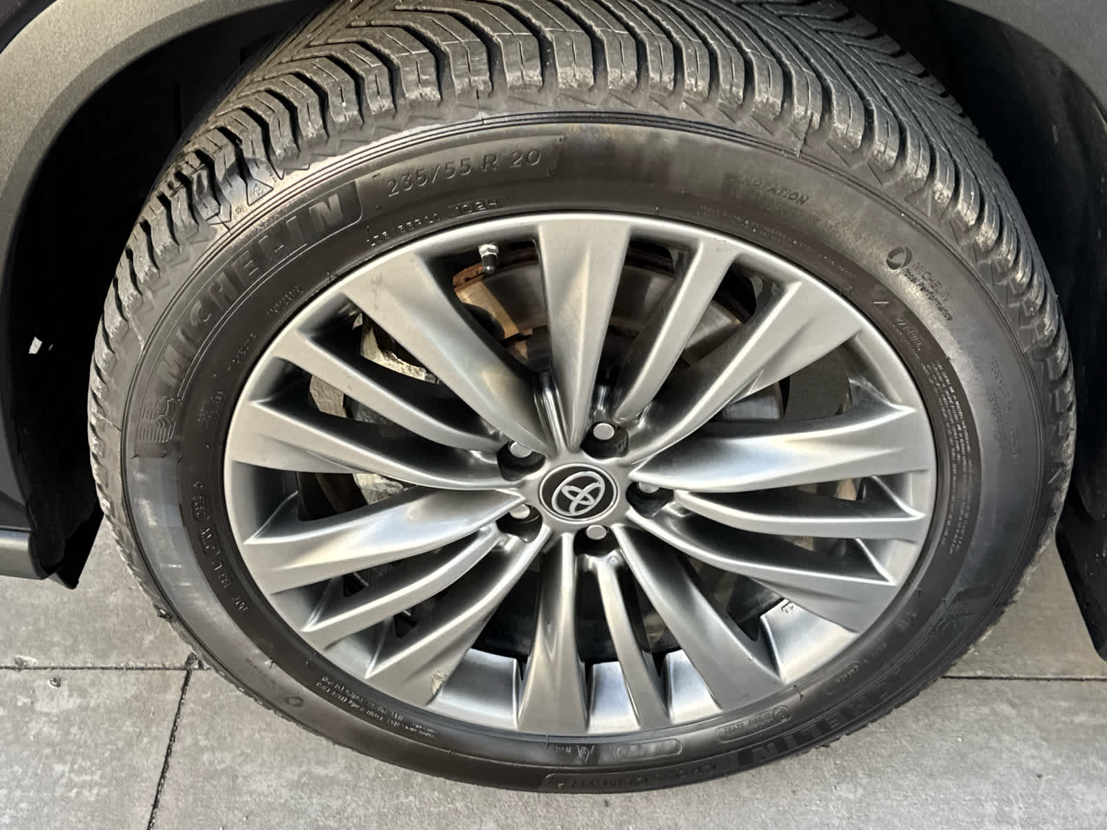 2020 Toyota Highlander Platinum