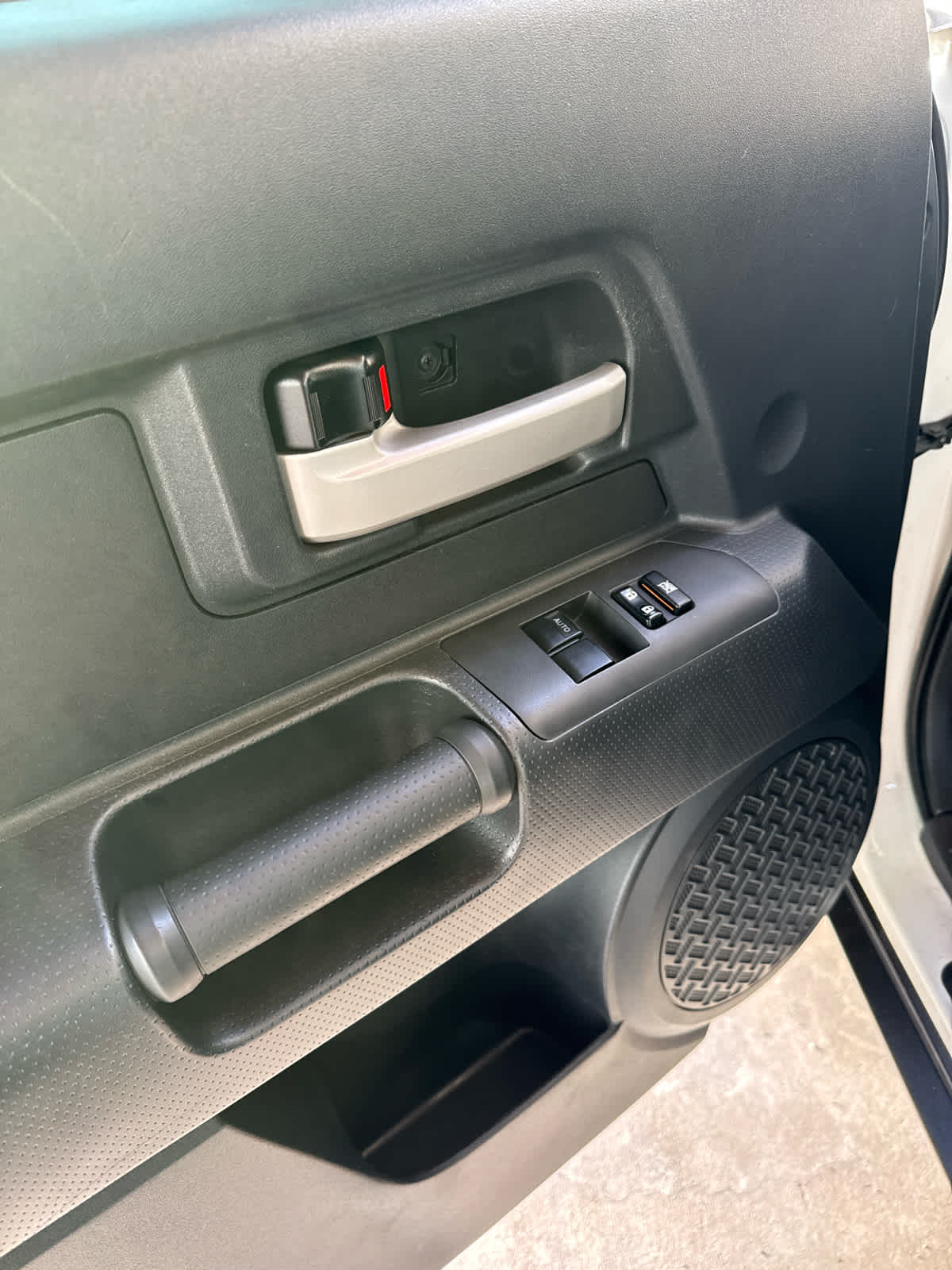 2014 Toyota FJ Cruiser 4WD 4dr Auto (Natl)