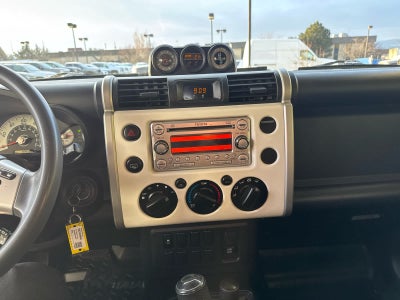 2014 Toyota FJ Cruiser 4WD 4dr Auto (Natl)